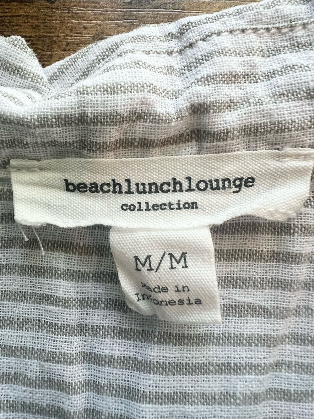 BeachLunchLounge Linen Blend Striped Split Neck Tunic Top Coastal Boho Medium - Picture 3 of 11
